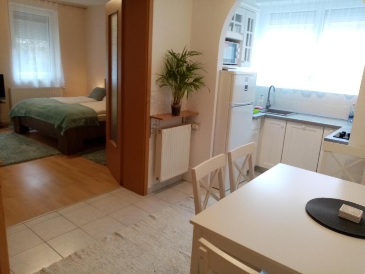 Heviz Lake Apartman Bagian luar foto